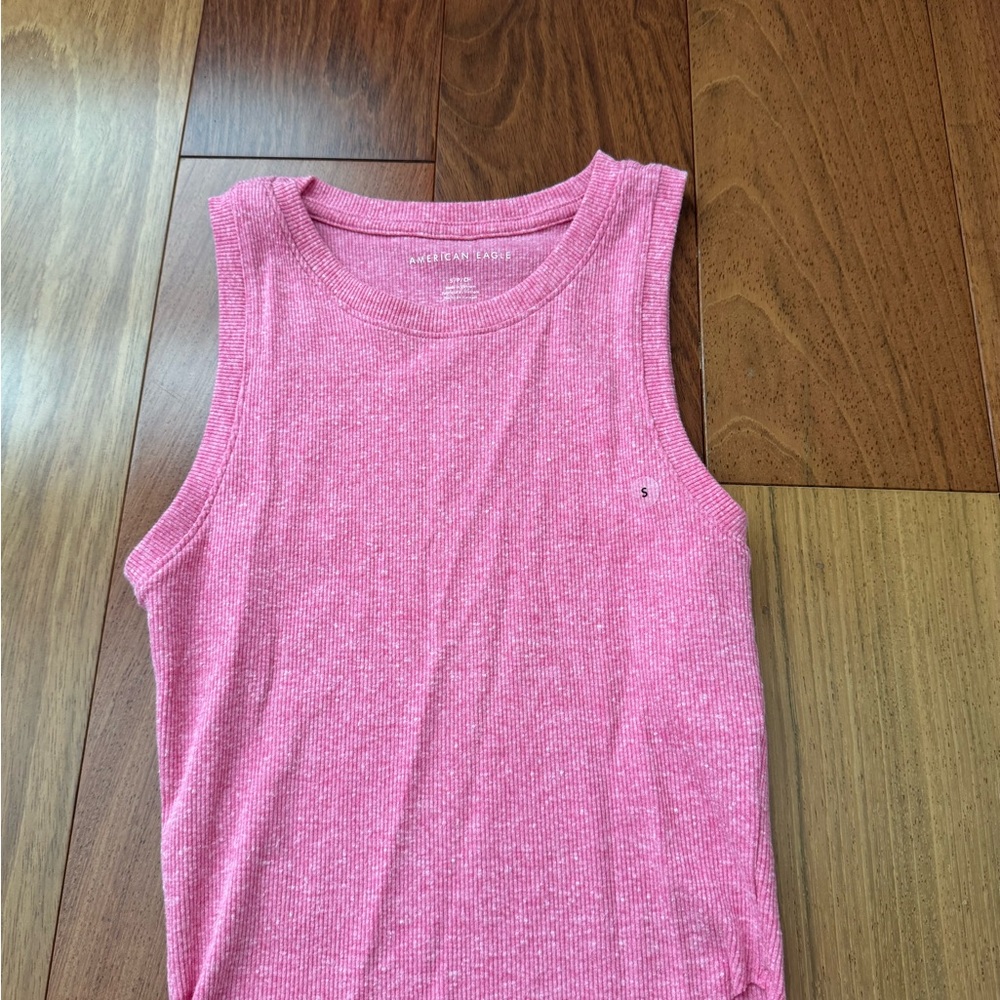 American Eagle Outfitters Pink Tank Top (NEVER WORN)